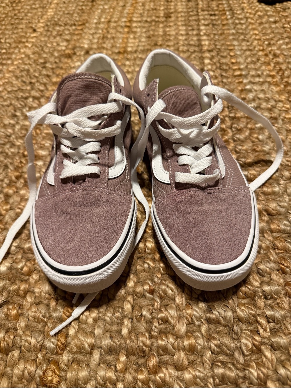 Vans Kids Old Skool Sneakers in Dusty Mauve with White
